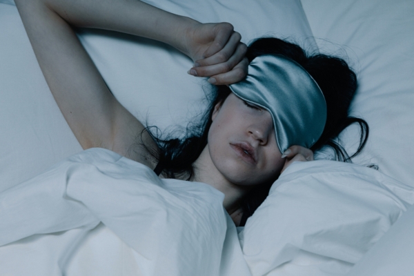 Image Of Deep Sleep Eye Mask Result At Night
